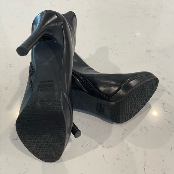 STUART WEITZMAN BOOTIE - Picture 4 of 4